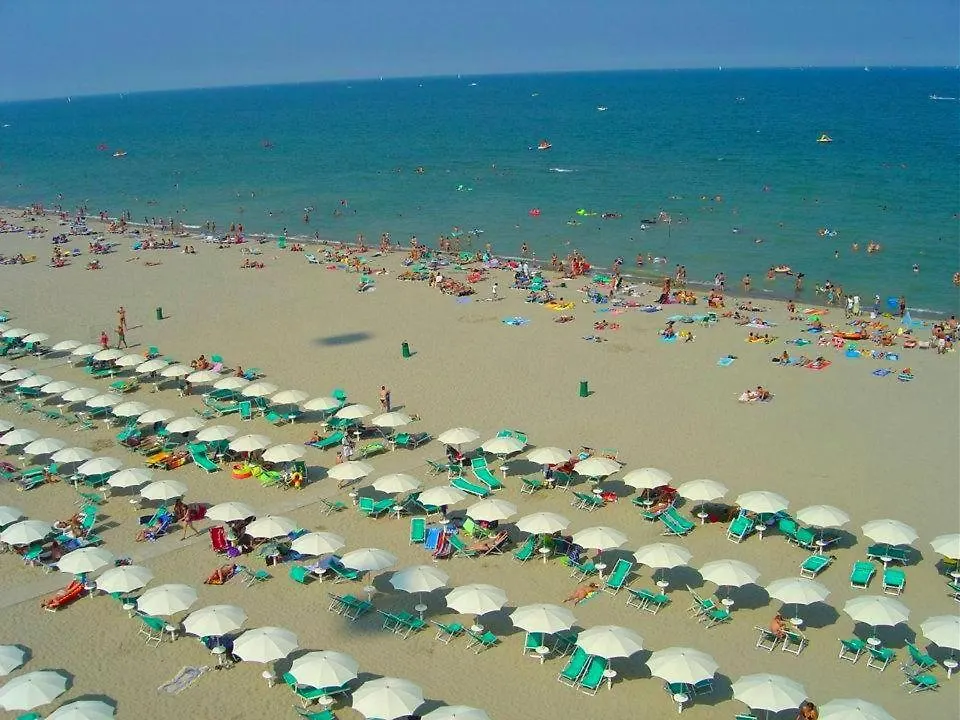 Marina Beach Bianca Villa Llido Degli Estensi Italy
